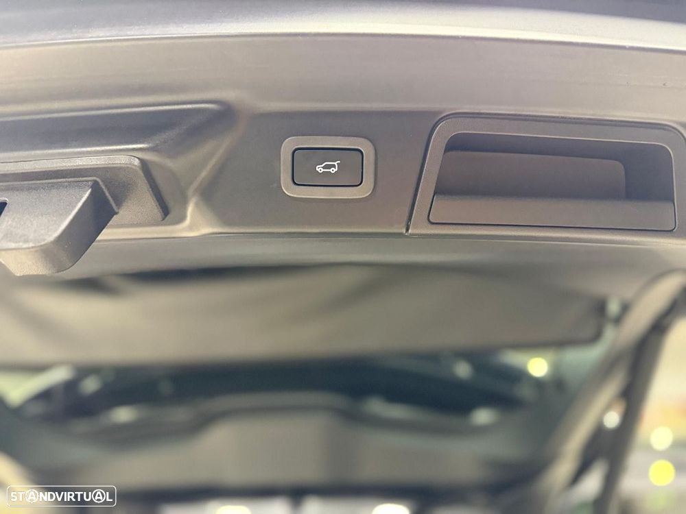 Land Rover Range Rover Velar 2.0 D R-Dynamic S - 12