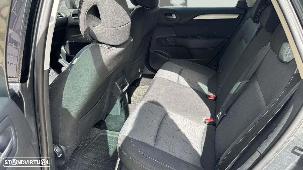Citroën C4 1.6 HDi Exclusive - 10