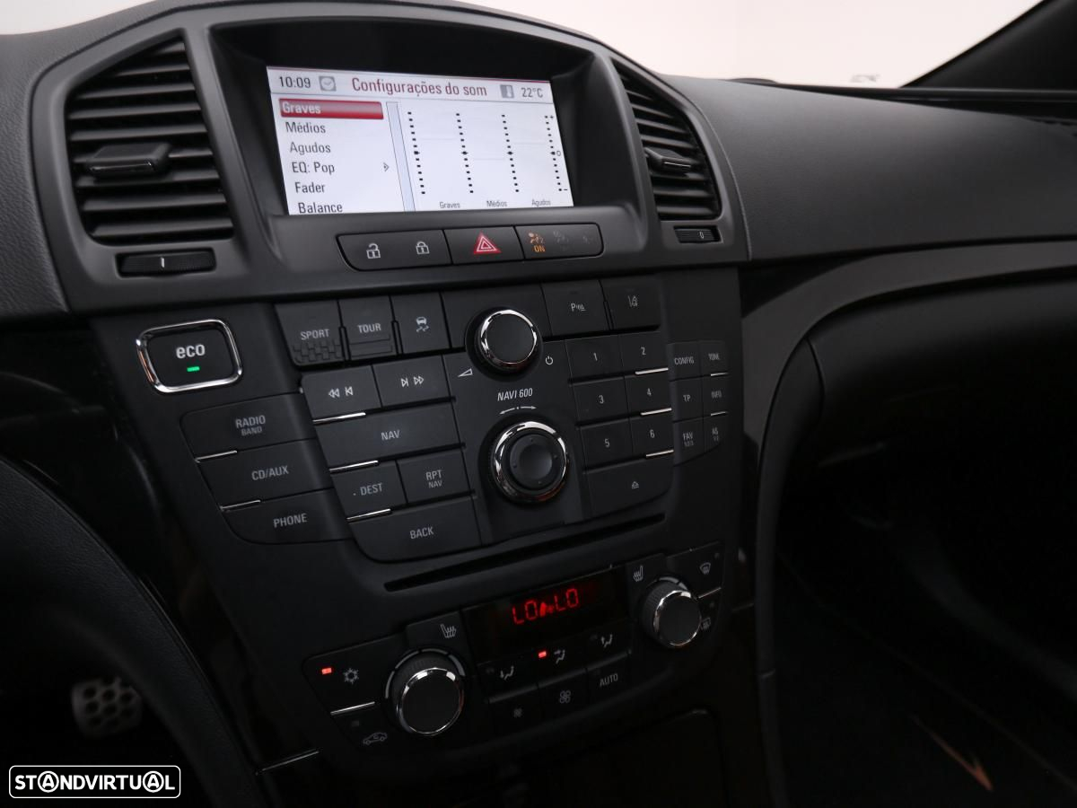 Opel Insignia Sports Tourer - 22