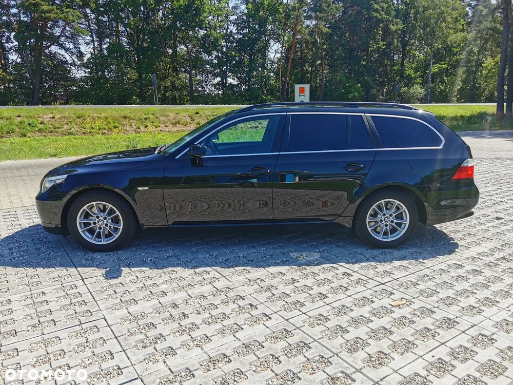 BMW Seria 5 520d - 5