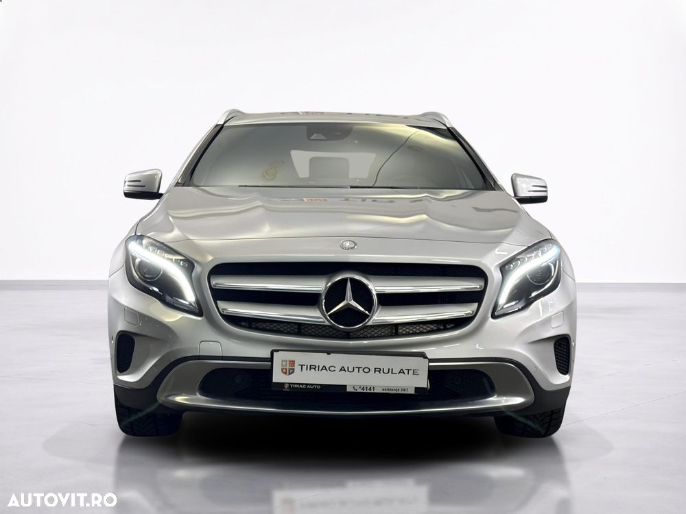 Mercedes-Benz GLA 220 d Aut. - 9