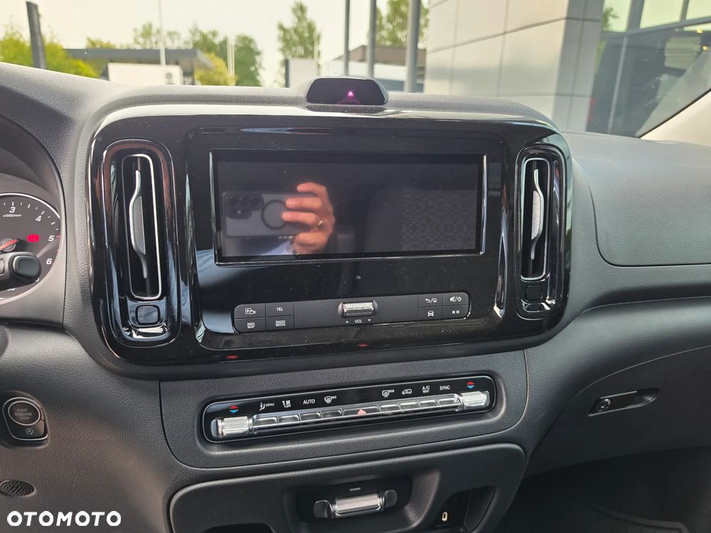Mercedes-Benz Vito Tourer L2 Pro 9G-Tronic 447.703 - 19
