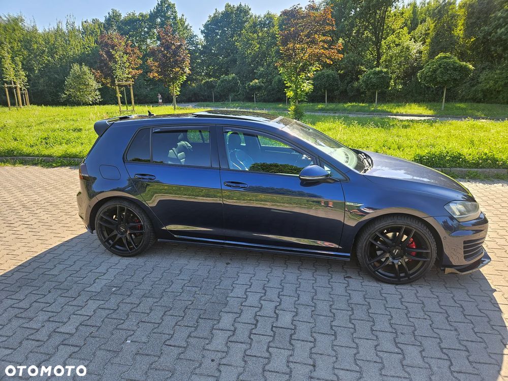 Volkswagen Golf 2.0 TDI BMT GTD DSG - 6