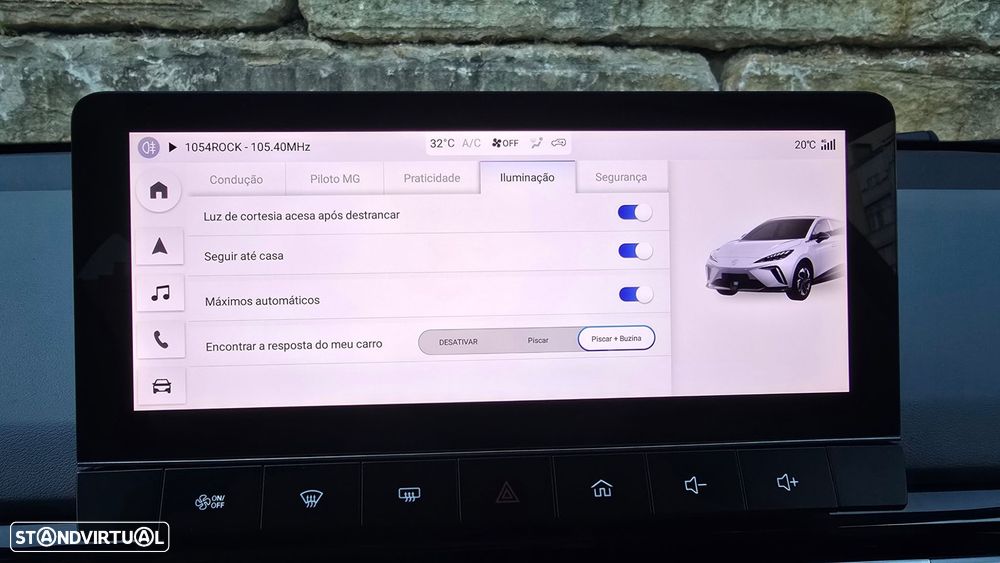 MG MG4 64 kWh Luxury - 30