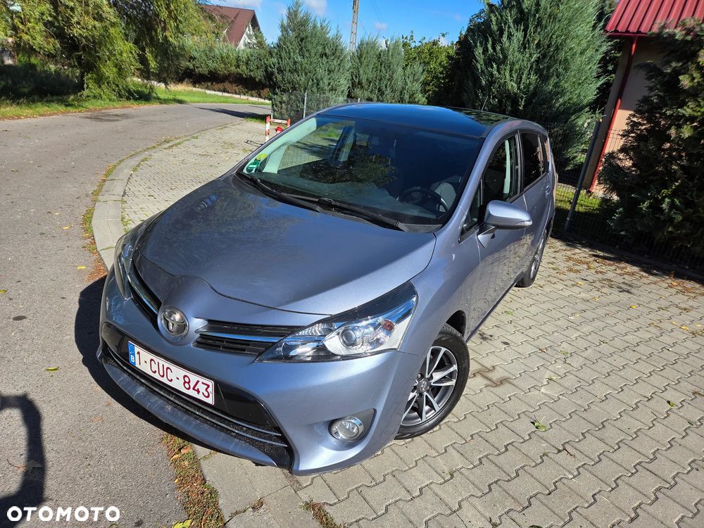 Toyota Verso - 15