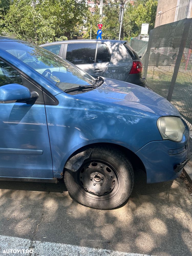 Volkswagen Polo 1.6 Comfortline - 2