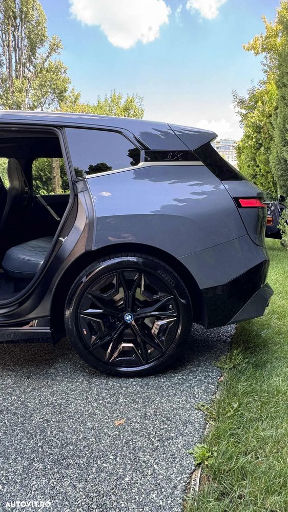 BMW iX M60 - 27