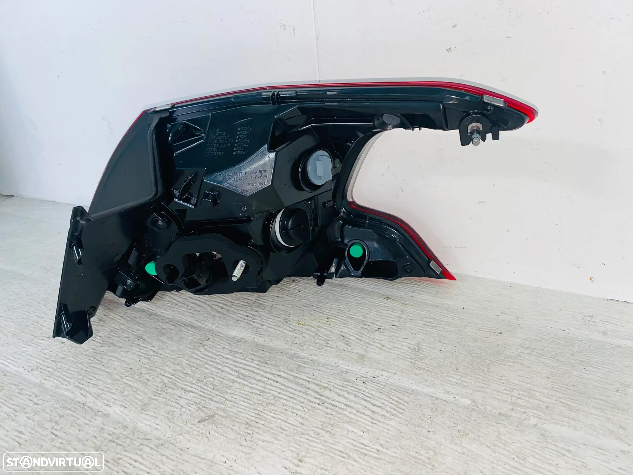 Farolim Trás Esquerdo Peugeot 308 (Led) - 2013 / 2017 - 4