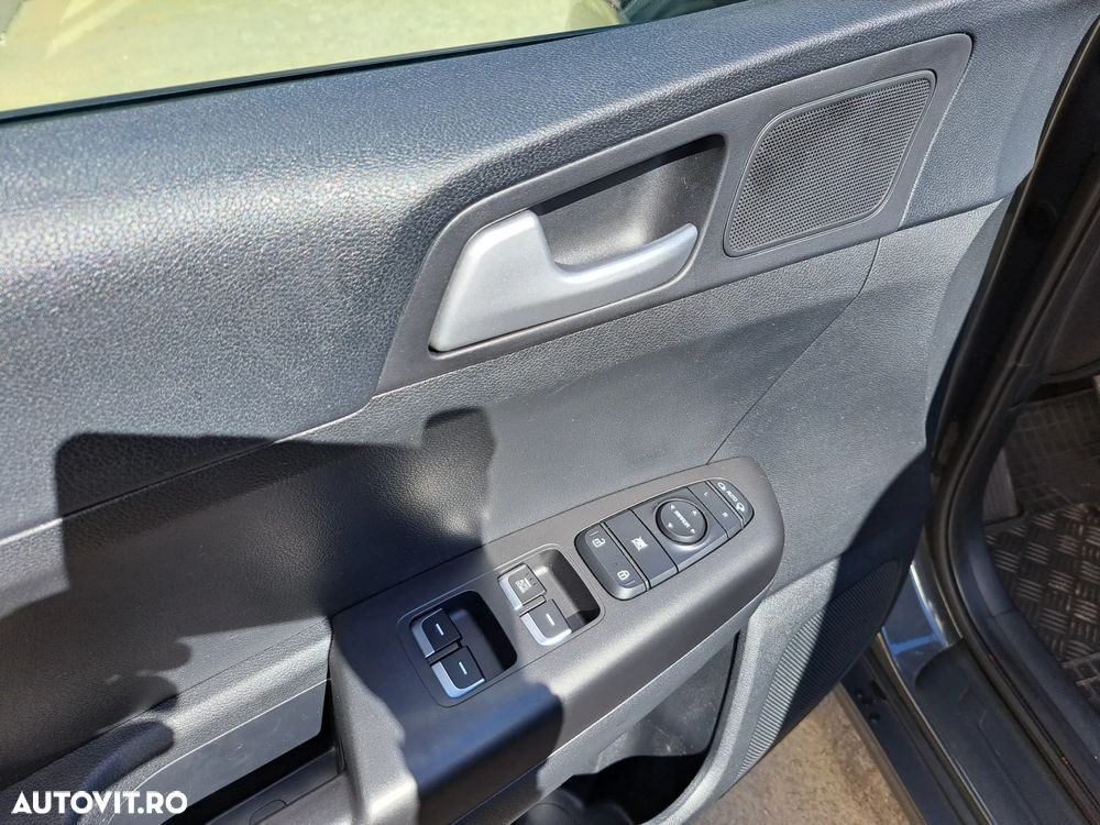 Kia Sportage 1.6 GDI 6MT 4x2 Classic - 16