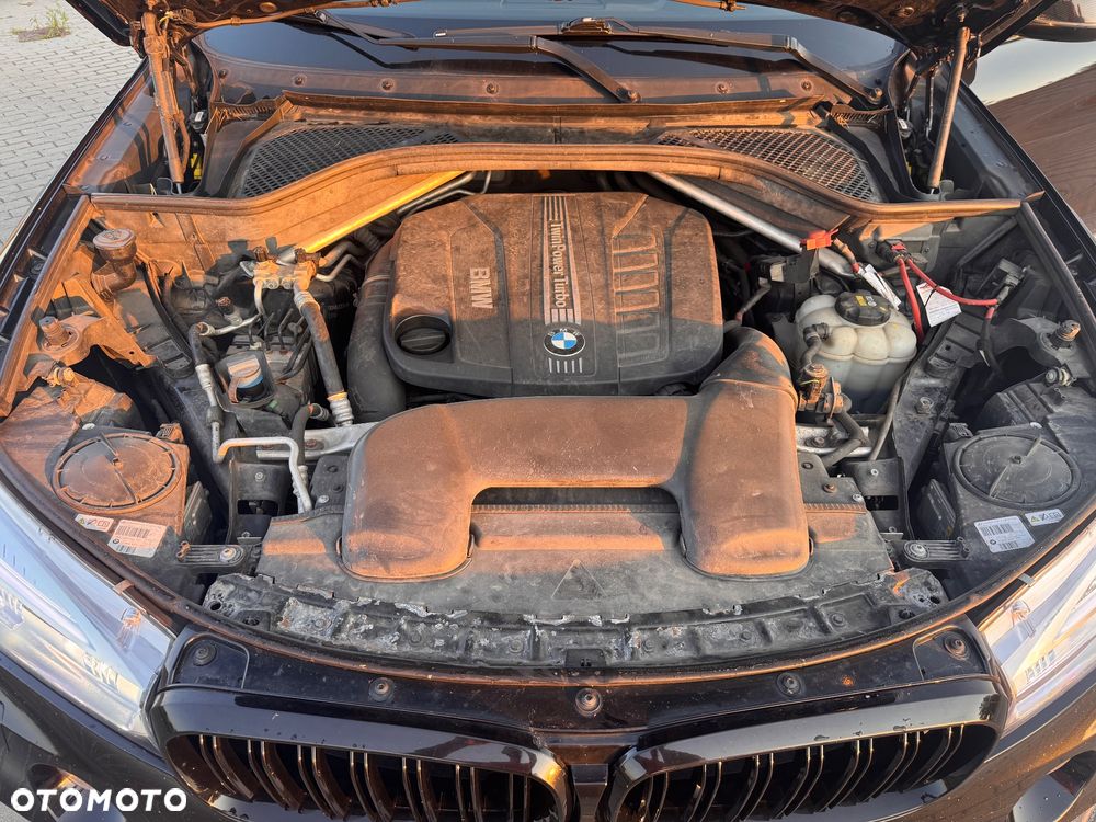 BMW X5 xDrive40d - 13