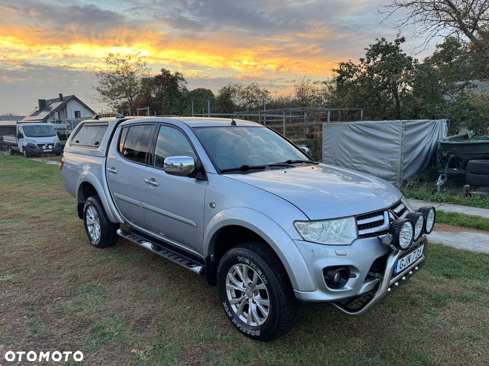 Mitsubishi L200 - 4