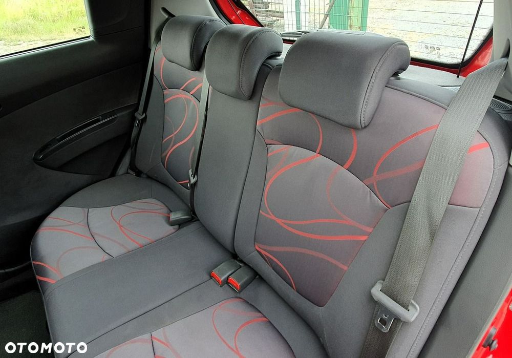 Chevrolet Spark - 18
