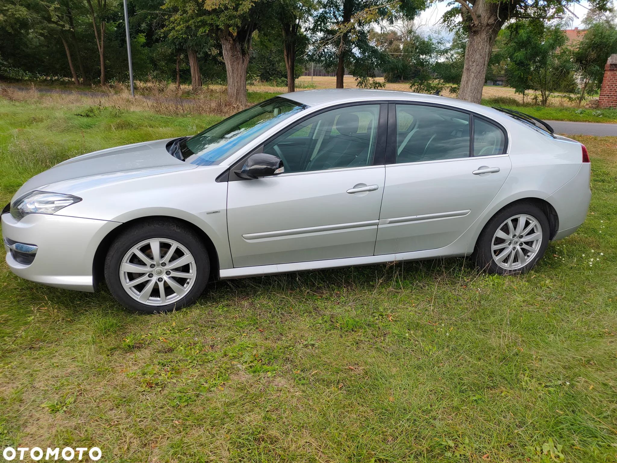 Renault Laguna 2.0 dCi Black Edition - 5