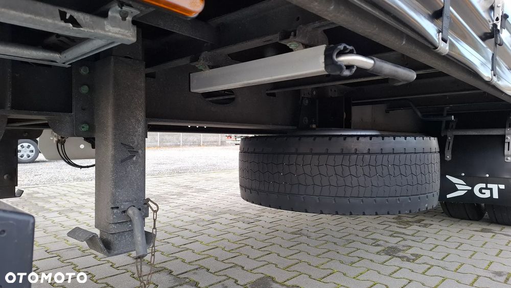 Gniotpol G4080 / Tandem 7,70m / Dmc 11000 kg / Przejazdowa / Podnoszony dach / - 21