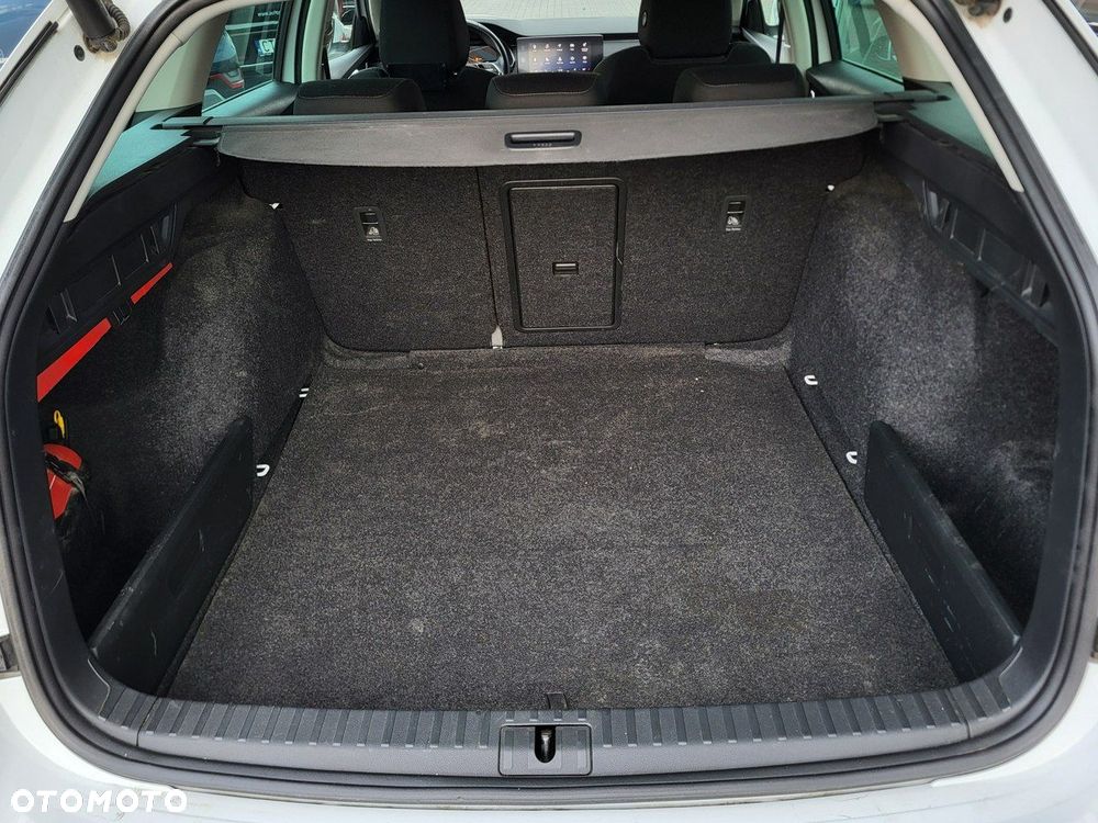 Skoda Octavia - 16