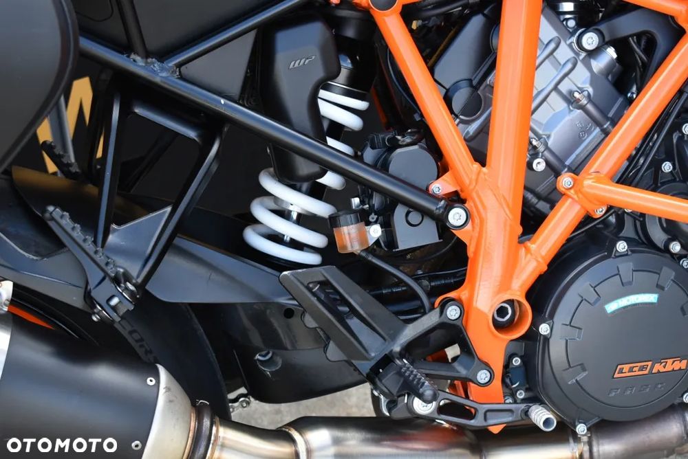 KTM Super Duke - 35