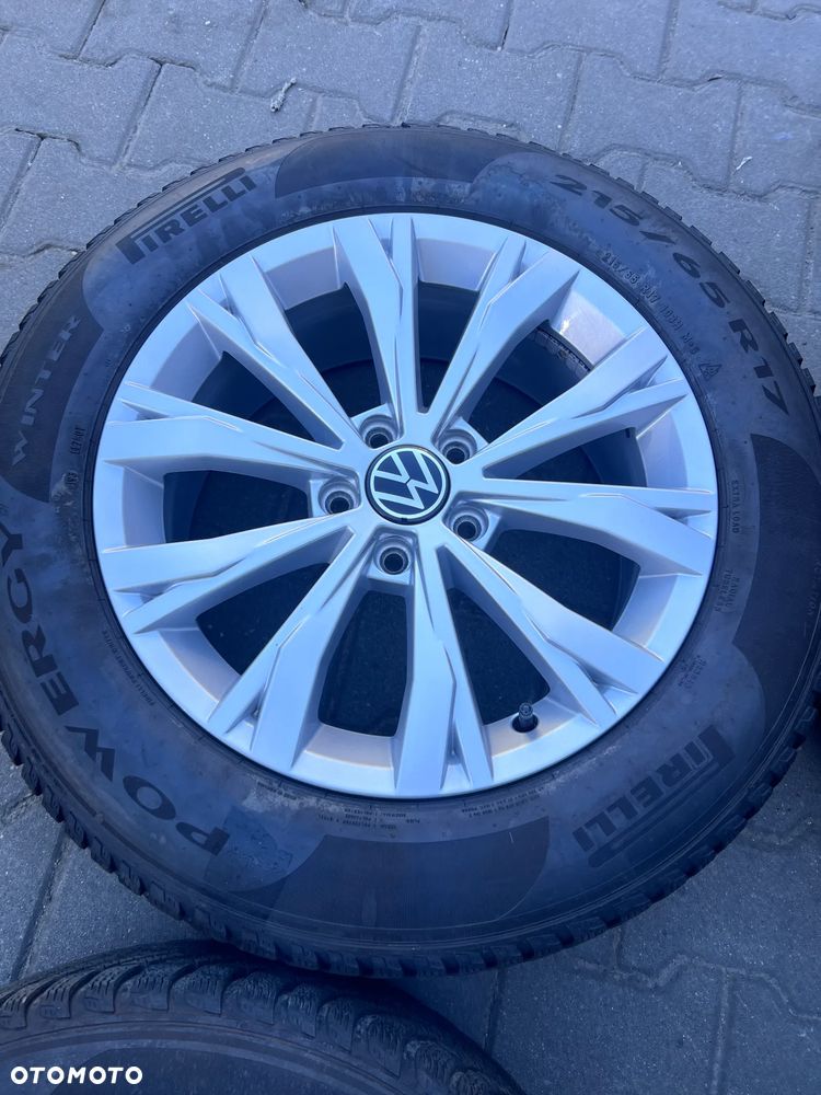Koła zimowe VW tiguan 17'' Opony Pirelli 215/65r17 - 5