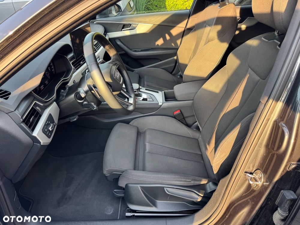 Audi A4 Avant 40 TFSI mHEV Advanced S tronic - 12