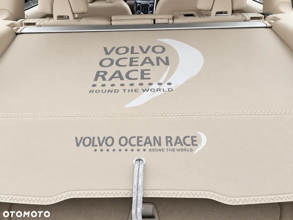 Volvo XC 60 D4 RDesign - 16