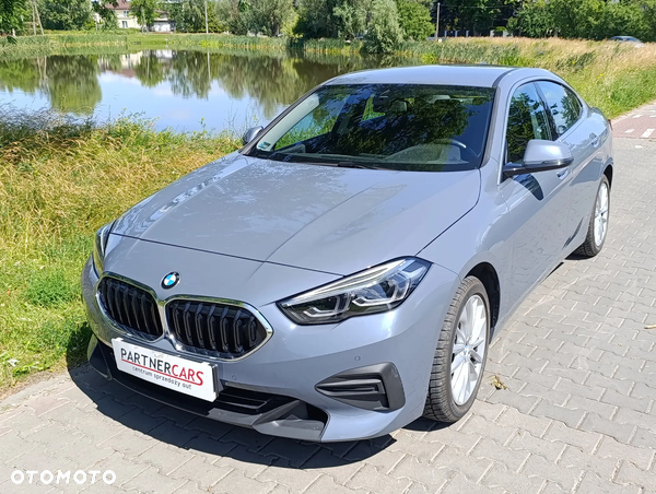 BMW Seria 2 218i Advantage