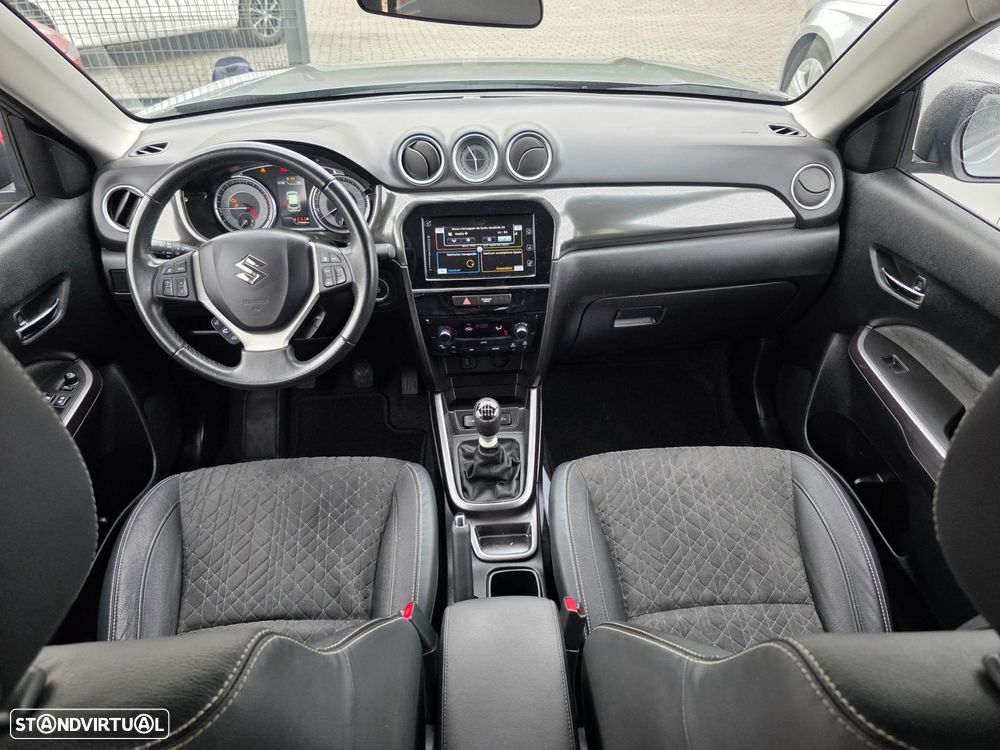 Suzuki Vitara - 8