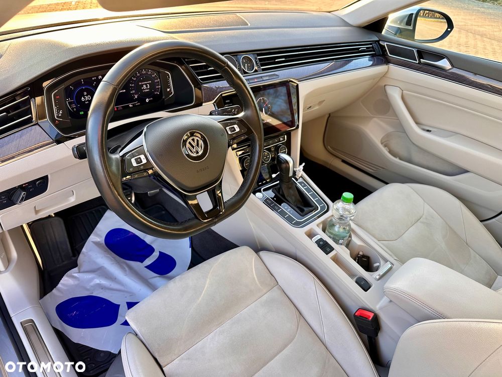 Volkswagen Arteon 2.0 TDI Bi-Turbo SCR 4Mot Elegance DSG - 9