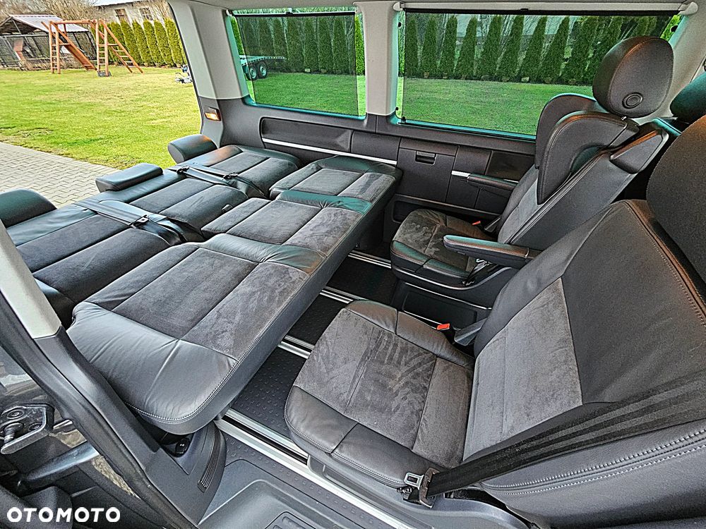 Volkswagen Multivan - 8