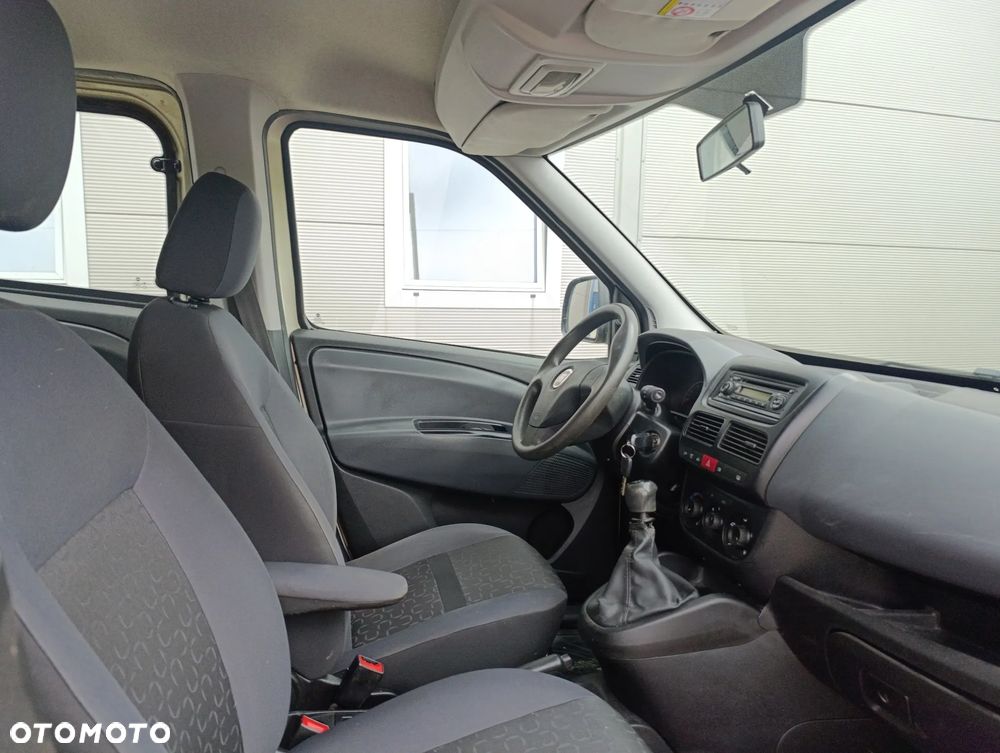Fiat Doblo 1.4 16V Dynamic - 20