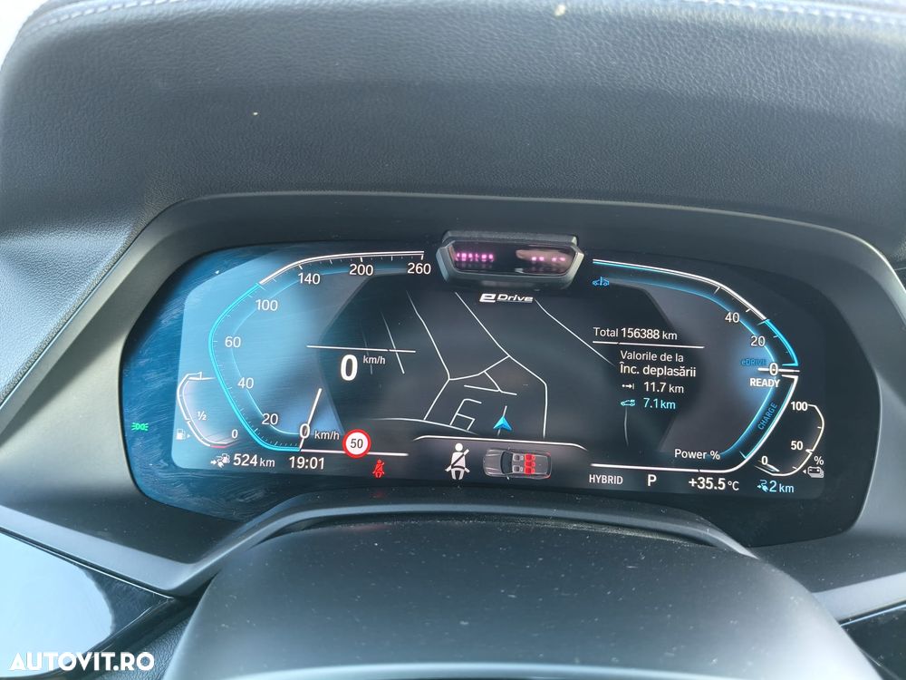 BMW X5 2021 — imagine 13