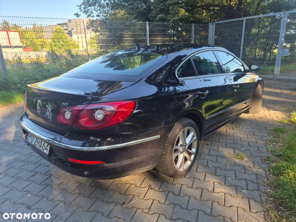 Volkswagen Passat 2009 photo 4