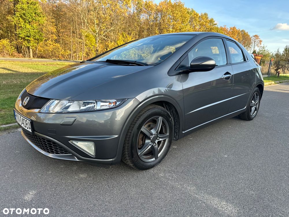 Honda Civic 1.8i-VTEC Automatik Executive - 24