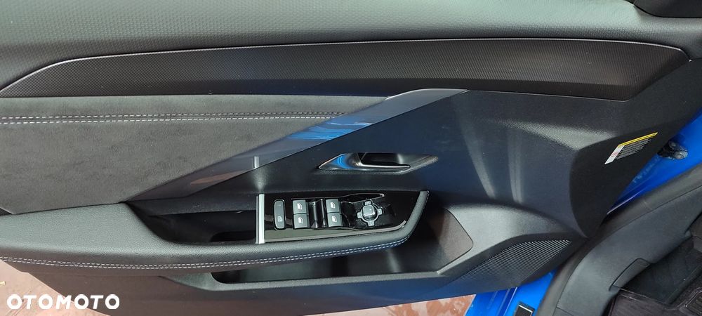 Opel Astra 1.2 T Ultimate S&S - 5