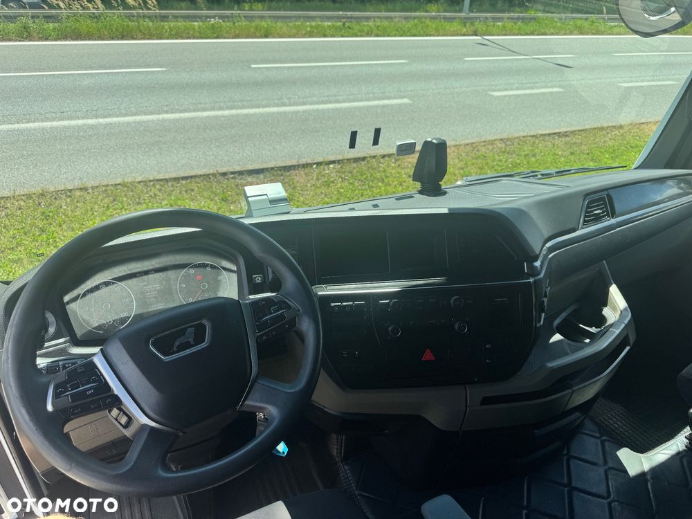 MAN TGX 18.470 / Low deck / 1 właściciel / Polecam / Sereisowany - 11