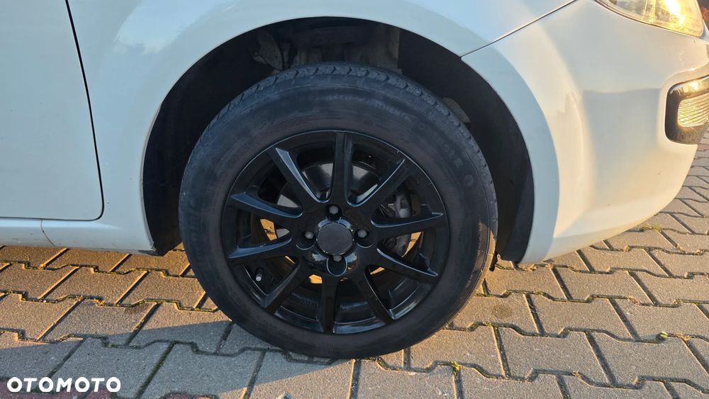 Fiat Punto Evo 1.4 8V Active Euro5 - 7