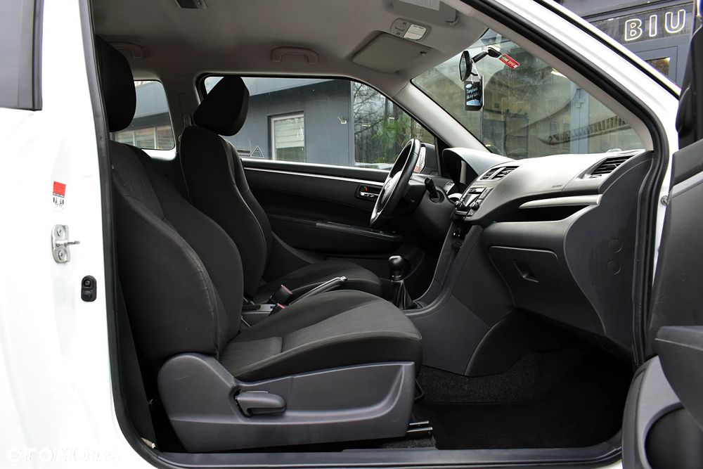 Suzuki Swift 1.2 X-ITE - 7