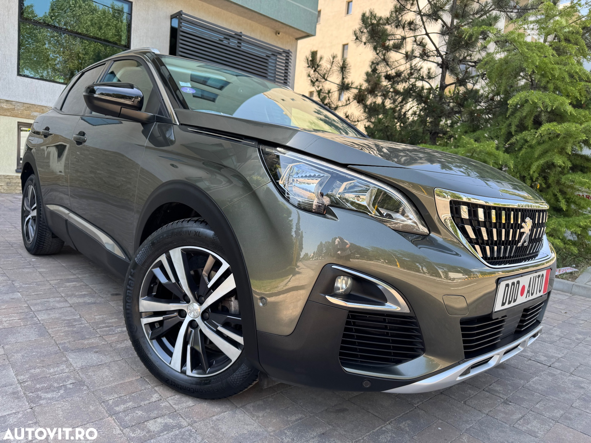 Peugeot 3008 PureTech 130 Stop & Start GPF EAT8 GT - 2