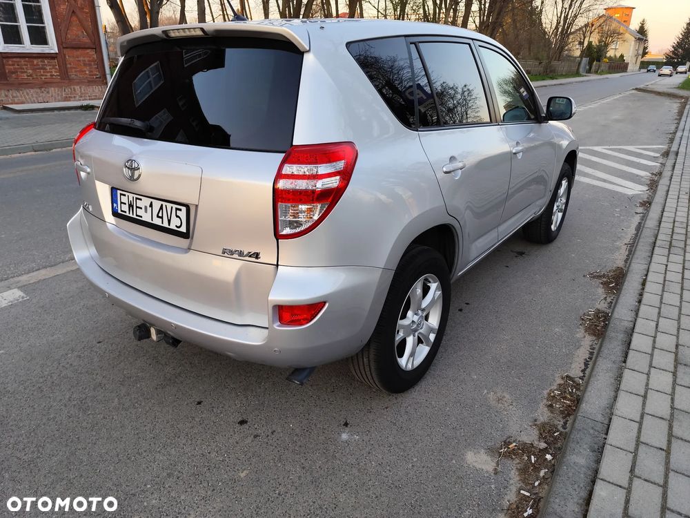 Toyota RAV4 2.2 D-4D 2010 - 2