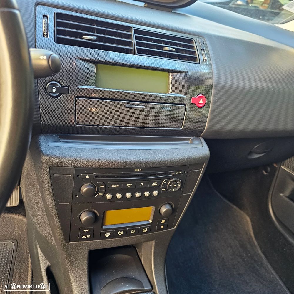 Citroën C4 1.6 HDi SX Airdream - 17
