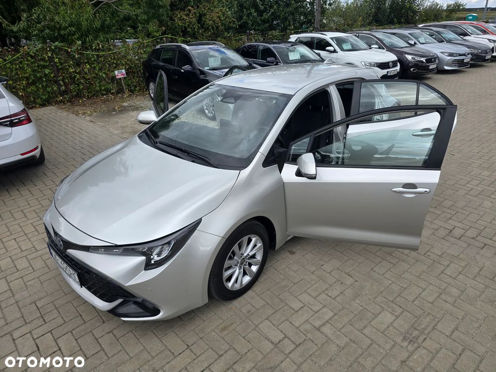 Toyota Corolla - 35