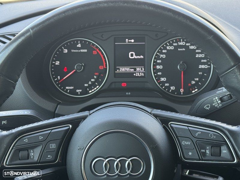Audi A3 Sportback 2.0 TDI Design - 12
