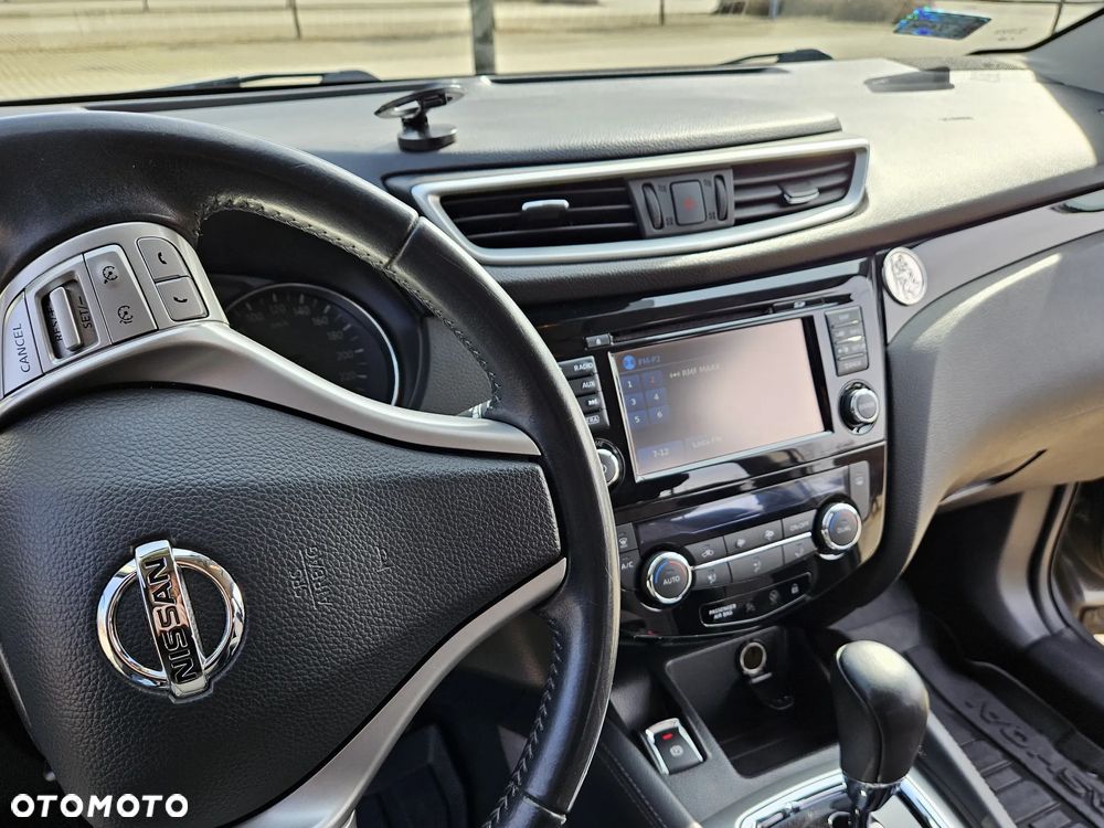 Nissan Qashqai 1.6 DCi Acenta Xtronic EU6 - 8