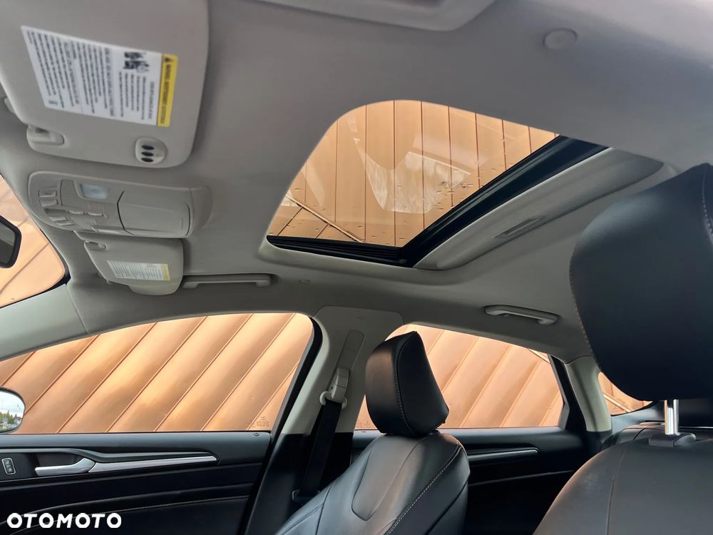 Ford Mondeo 2.0 Ti-VCT Titanium - 18