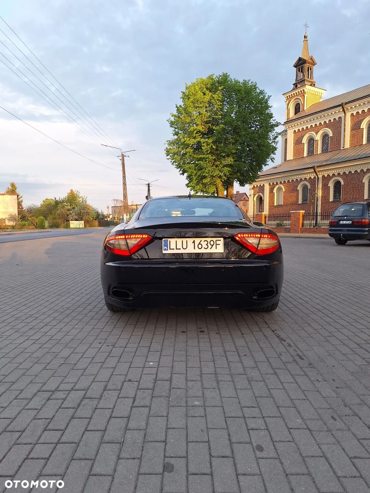 Maserati GranTurismo S Automat - 9