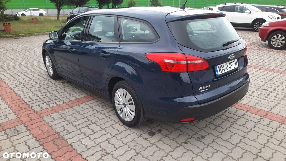 Ford Focus 1.5 TDCi Trend - 4