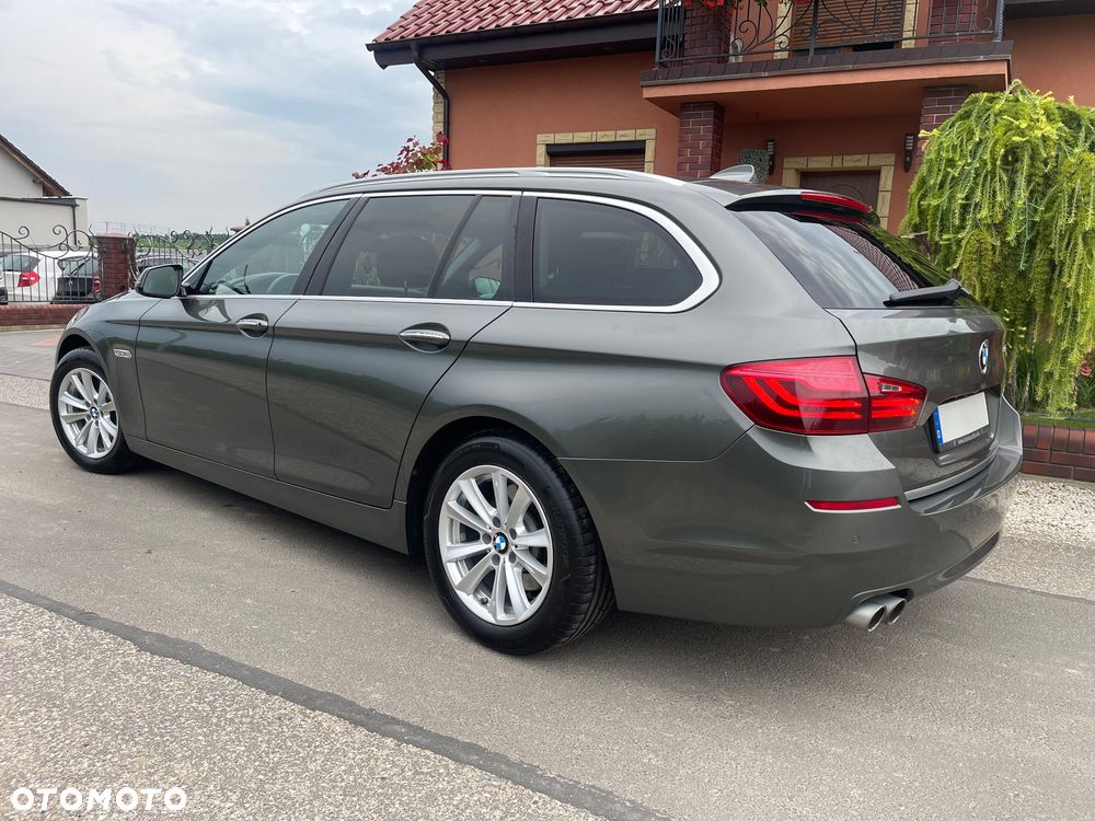 BMW Seria 5 525d Sport-Aut Modern Line - 8