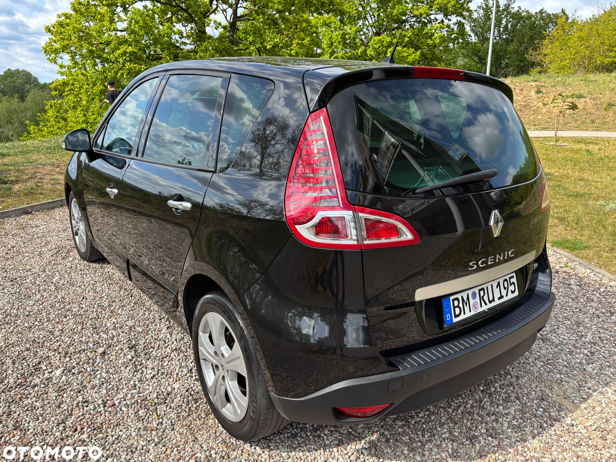 Renault Scenic TCe 130 Dynamique - 4