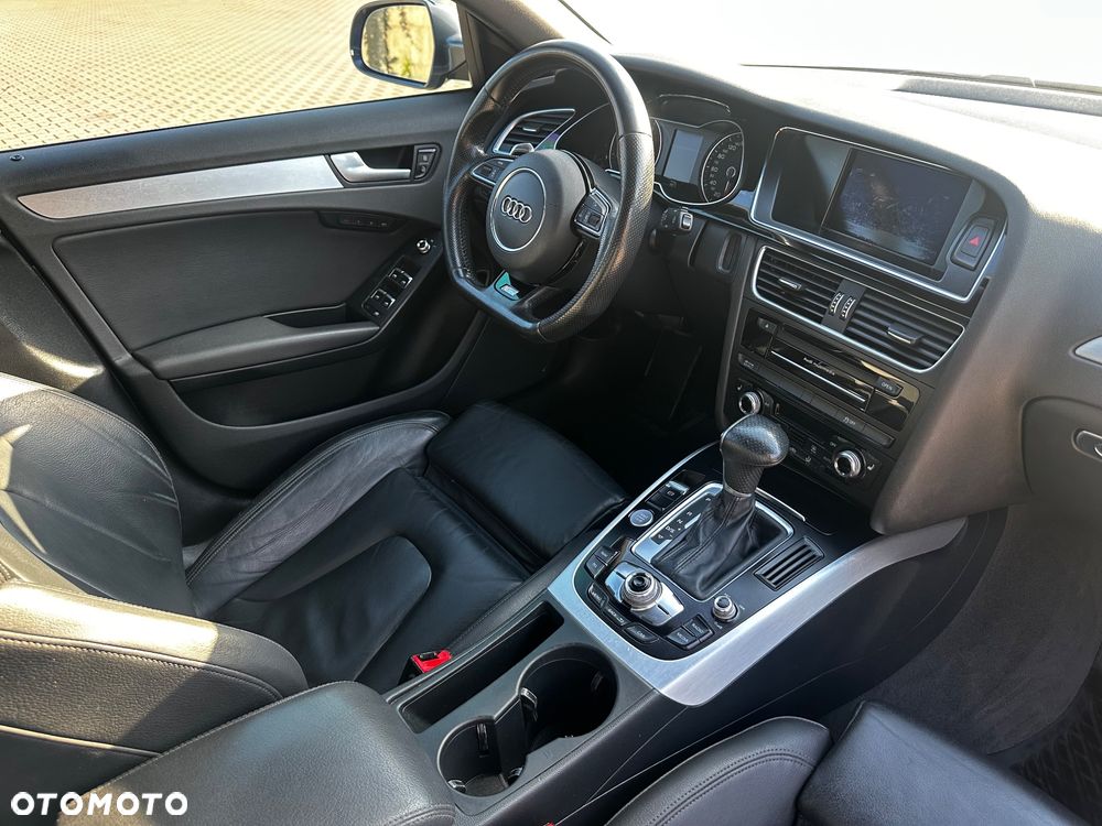 Audi A4 Limousine - 27