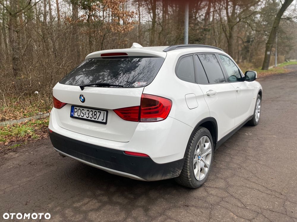 BMW X1 xDrive18d - 4