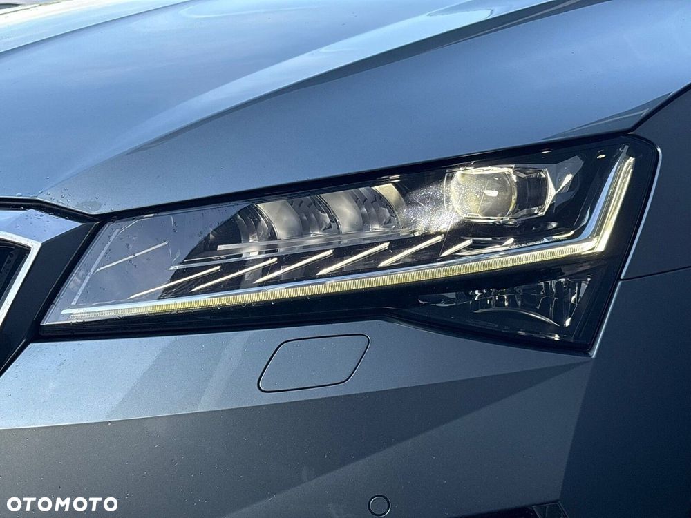 Skoda Superb 2.0 TSI L&K DSG - 16