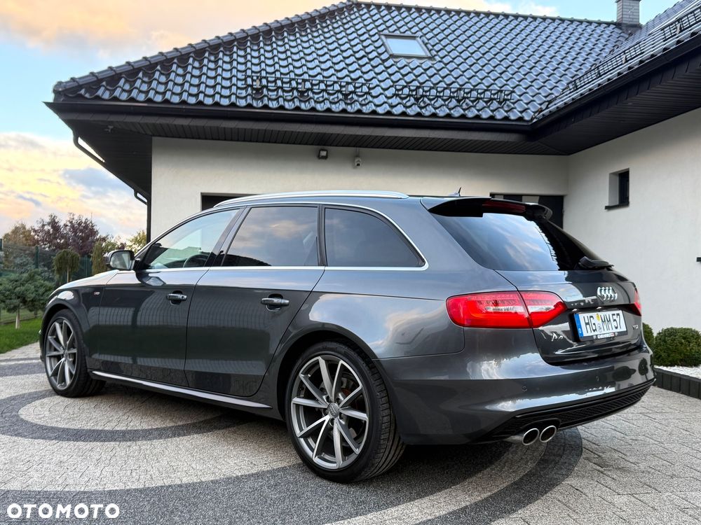Audi A4 Avant 2.0 TDI DPF S line Sportpaket - 32